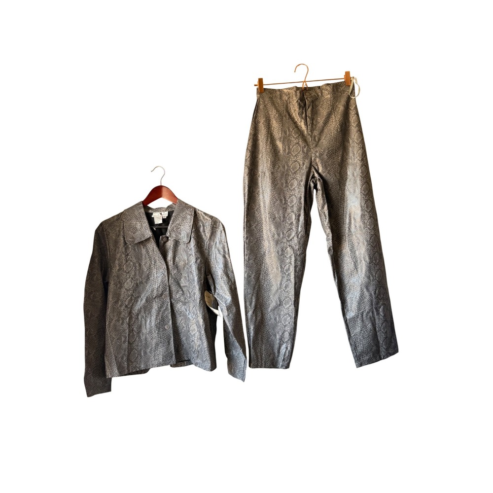 NWT y2k Victoria Moon Grey Snakeskin Faux Leather 2 Piece Pant Set Womens 8